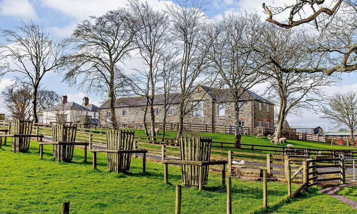 Launceston Cottage | 1 Bed in Launceston (oc-95237)