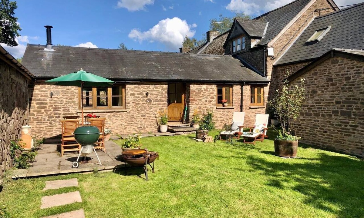 Chepstow Cottage | 1 Bed in Chepstow (oc-91941)