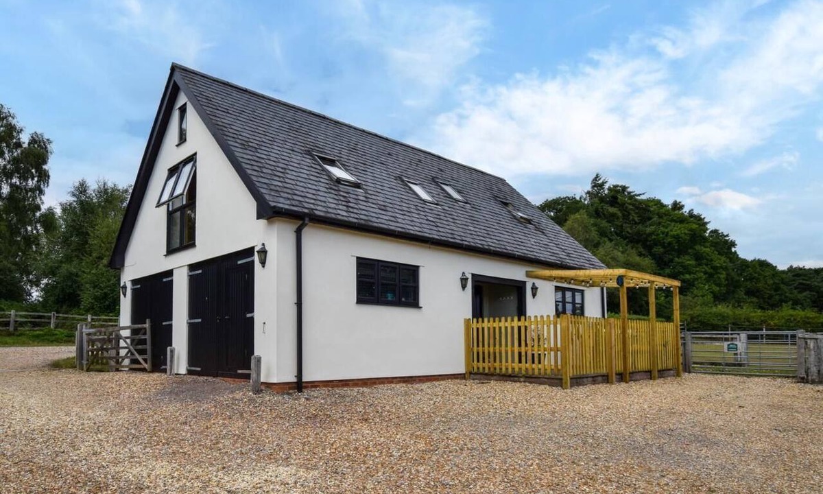 New Forest District Cottage | 1 Bed in Southampton (oc-92943)