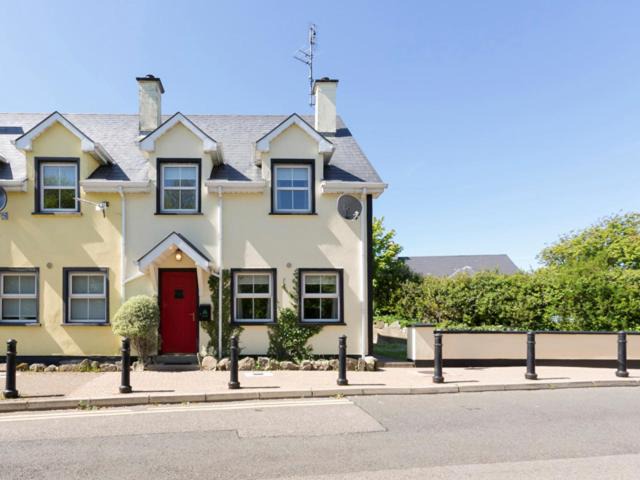 Tullaghan House | 17 Mountaindale
