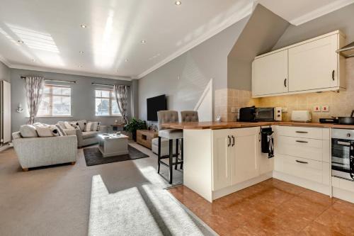 Barton-on-Sea Apartment | 2 Bed in Barton On Sea oc-c34500