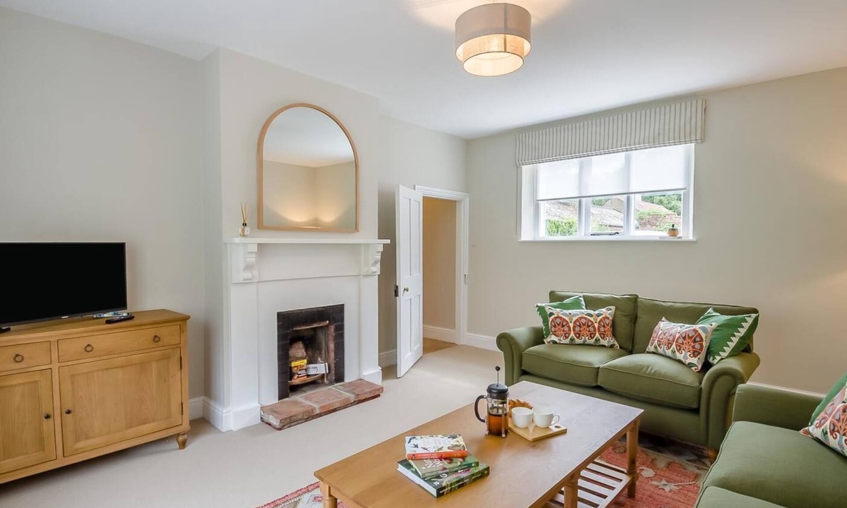 Itteringham Cottage | 2 Bed in Mannington (oc-g32751)