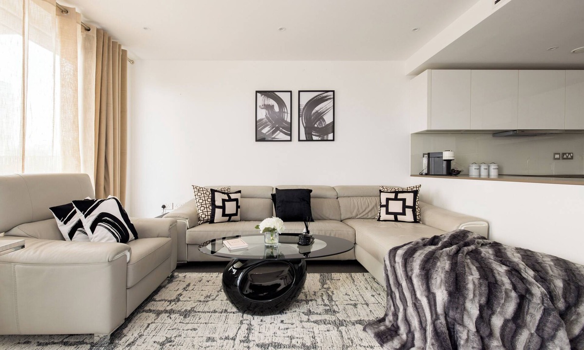 Newington Apartment | 2 Bed Luxury Shard View Southwark London Eye Waterloo + Gym