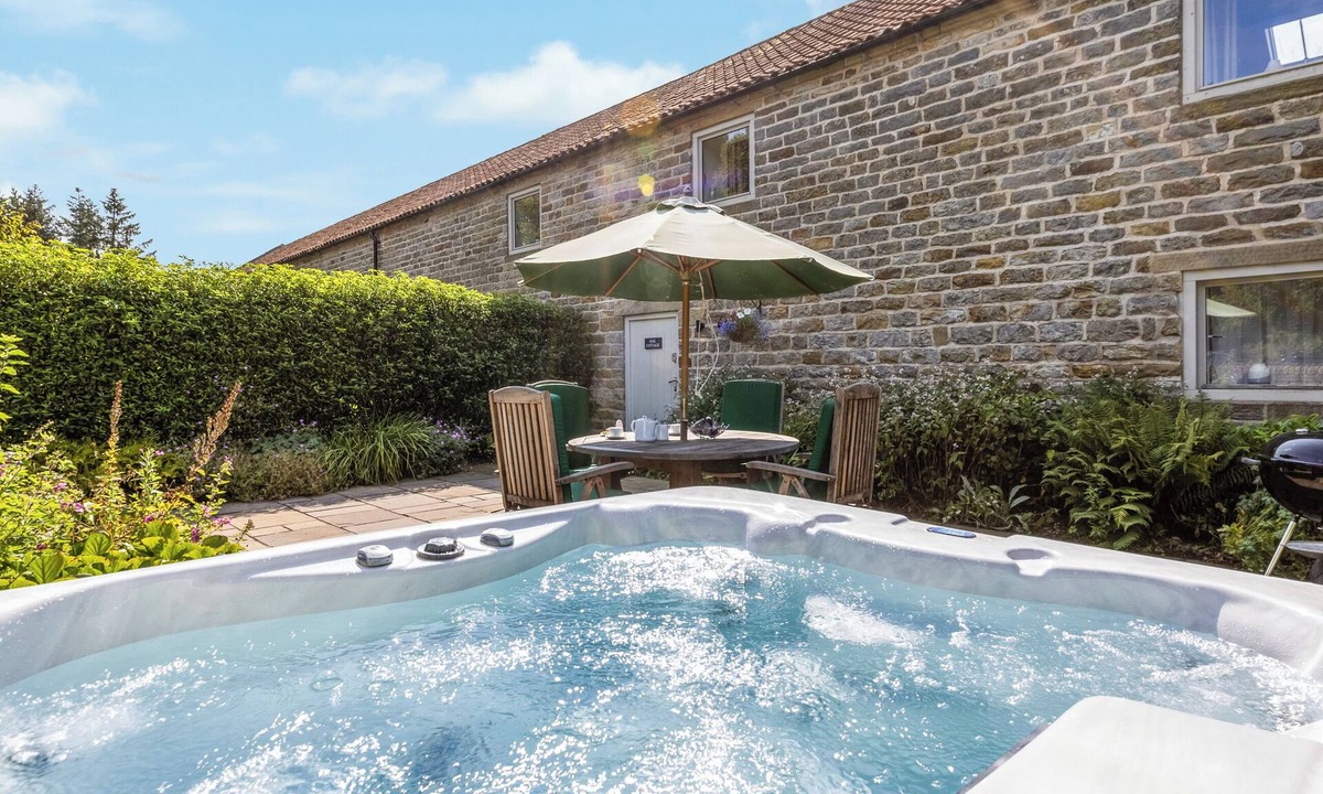 Scarborough Cottage | 2 bedroom accommodation in Harwood Dale, near Scarborough