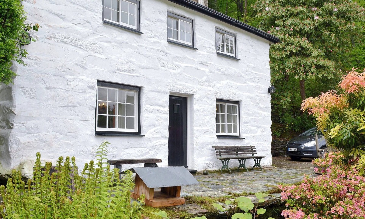 Beddgelert Cottage | 3 bedroom accommodation in Beddgelert near Porthmadog