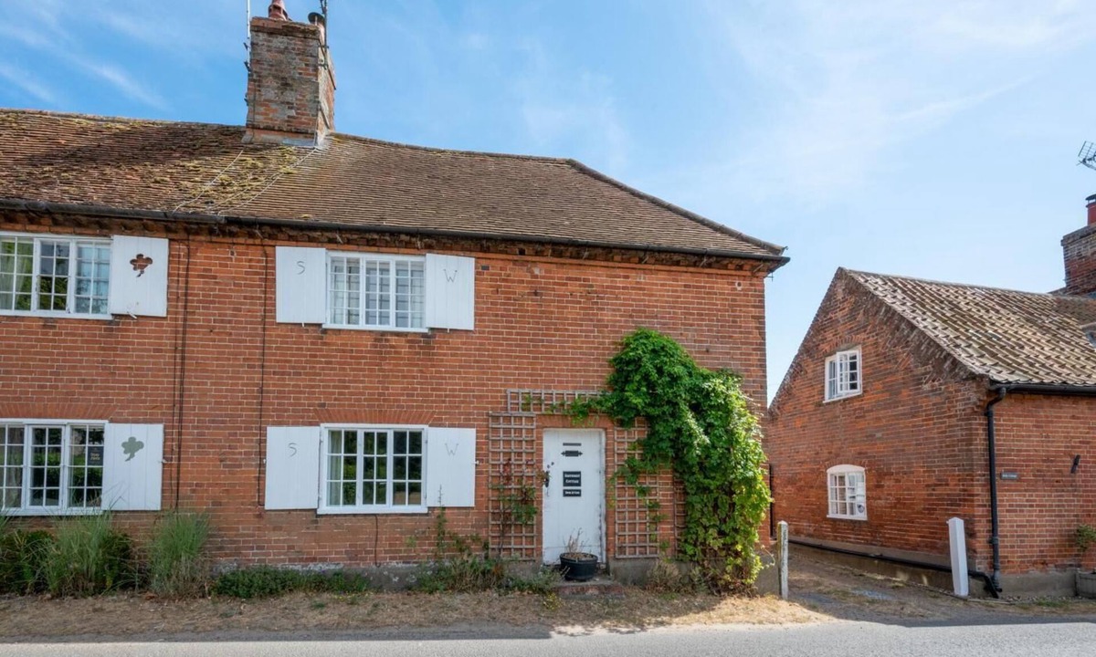 Westleton Cottage | 3 Bed in Westleton (oc-swc)