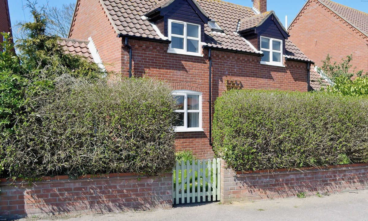 Sea Palling Cottage | 3 bedroom accommodation in Sea Palling