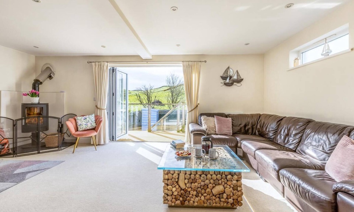 Mortehoe Cottage | 4 Bed in Mortehoe (oc-dillyd)
