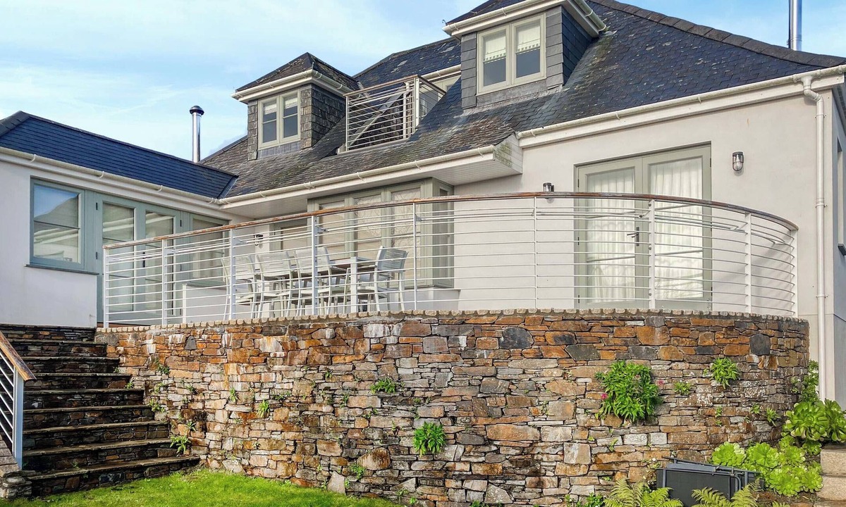 St. Mawes Cottage | 4 bedroom accommodation in St Mawes