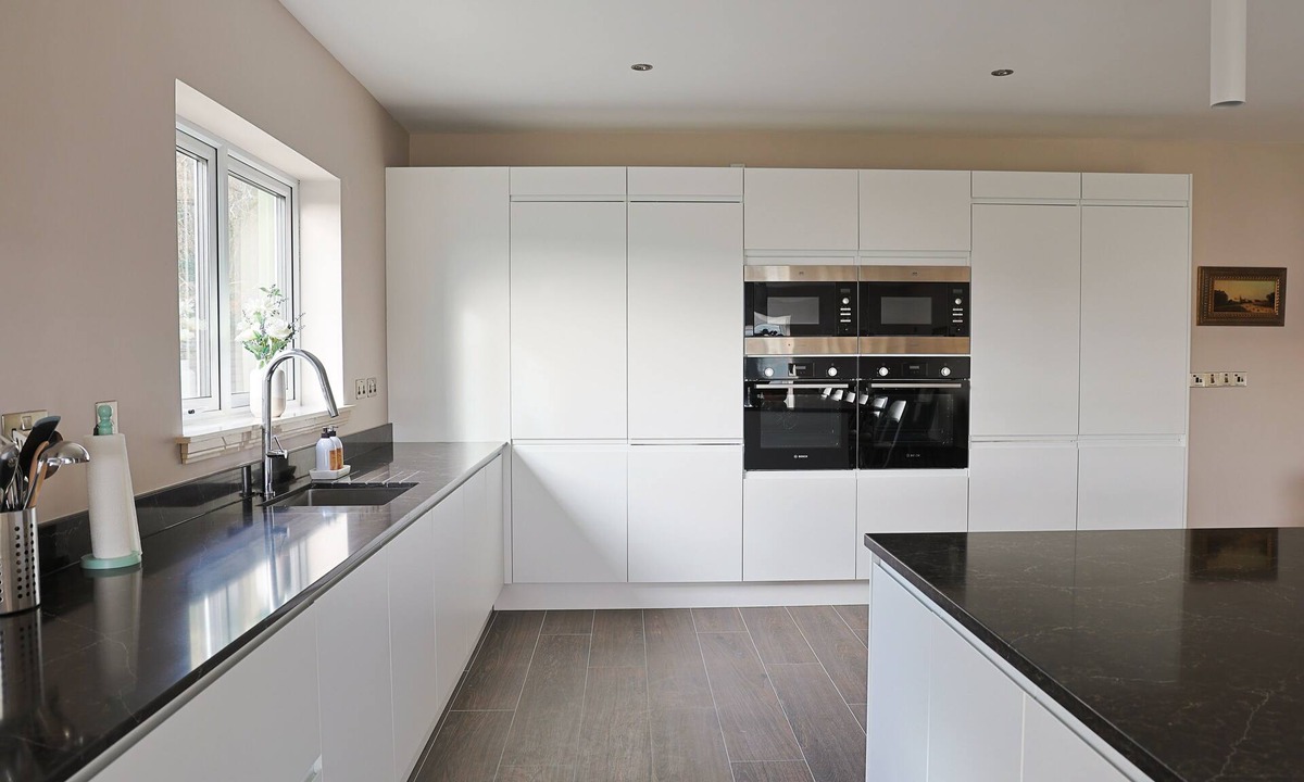 Letterkenny House | A Stunning Haven Ideal for Groups