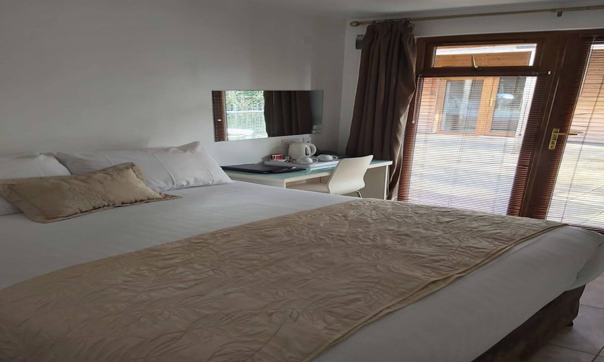Draperstown Hotel | Apparo