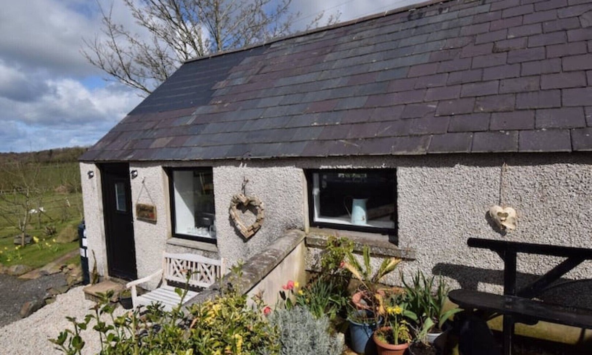 Ballymoney Cottage | Ashbrook Cottage