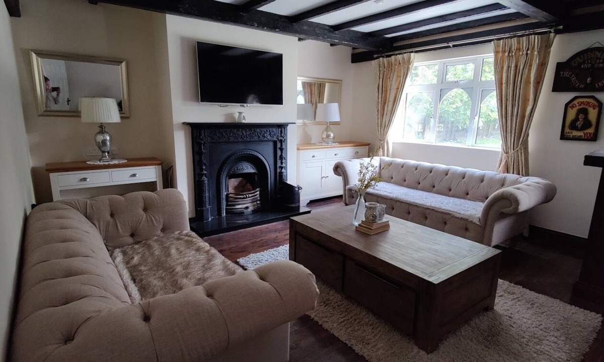 Cut Bush House | Ballysax House