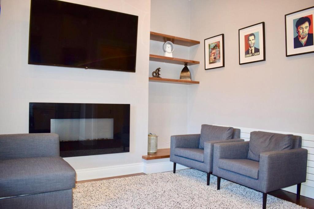 Ballsbridge Apartment | Beautiful 2 Bedroom Ballsbridge Apartment near the Aviva