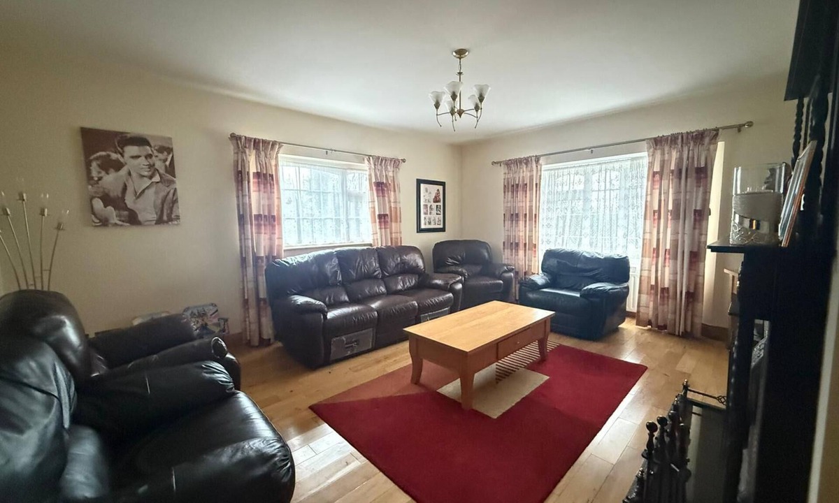 Bekan House | Beautiful and spacious 4 bedroom Detached Bungalow in rural location