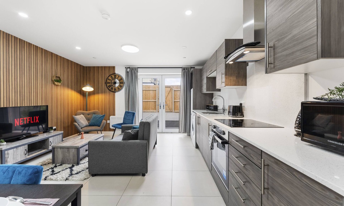 Gabalfa Apartment | Beautiful Central Cardiff Gem