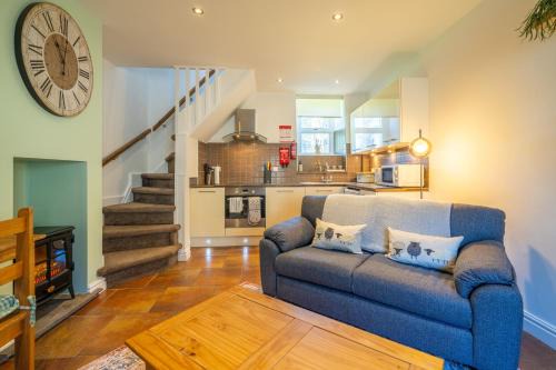 Cockermouth House | Bell Cottage - Cockermouth is five minutes walk to pubs, restaurants and shops