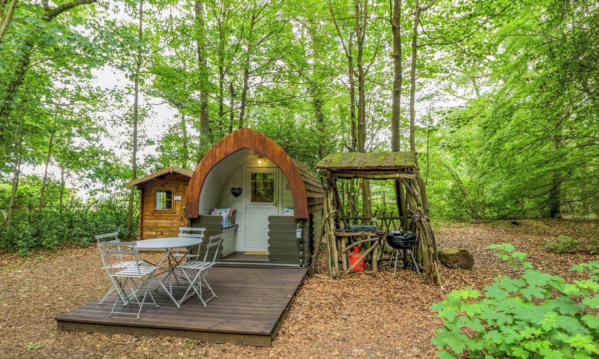 Penwood Cottage | BLUEBELL GLAMPING POD, pet friendly in Hollington, Hampshire