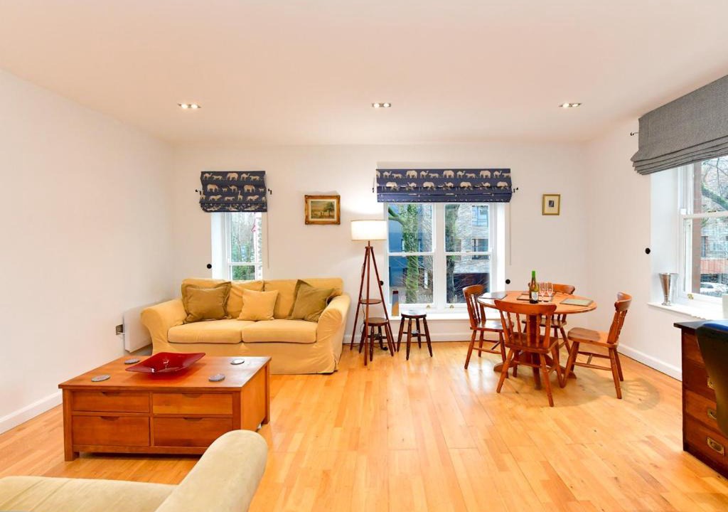Pontcanna Apartment | Bright Perfectly Located - Pass the Keys