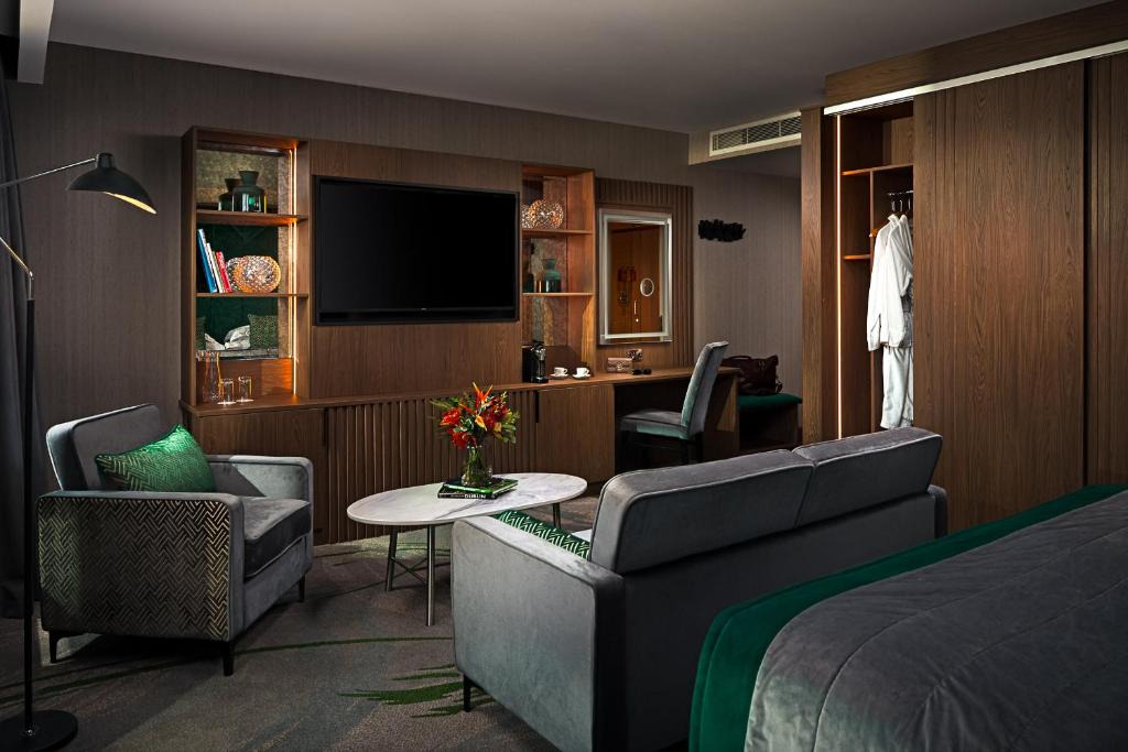 Turnapin Great Hotel | Carlton Hotel Dublin Airport