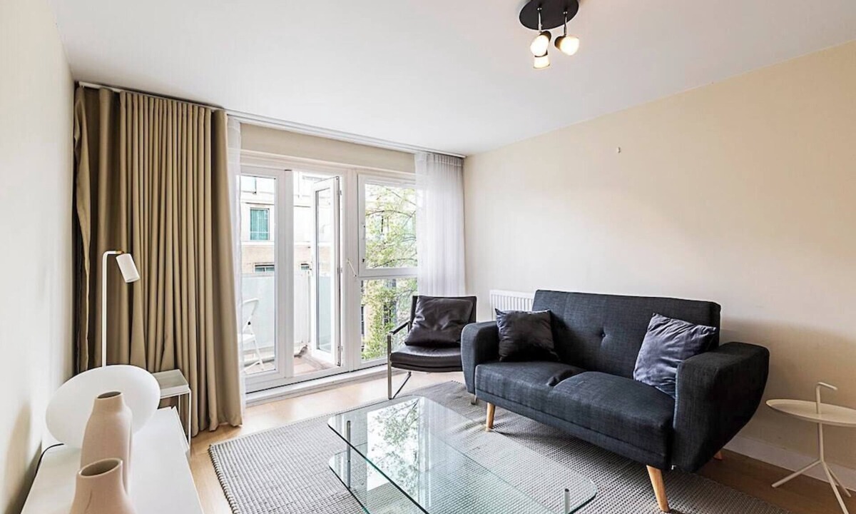 Churchill Apartment | Central 2-Bed, 2-Bath in Belgravia