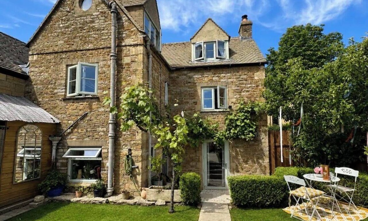 Little Rissington Cottage | Charming 3-bedroom cottage in peaceful Little Rissington