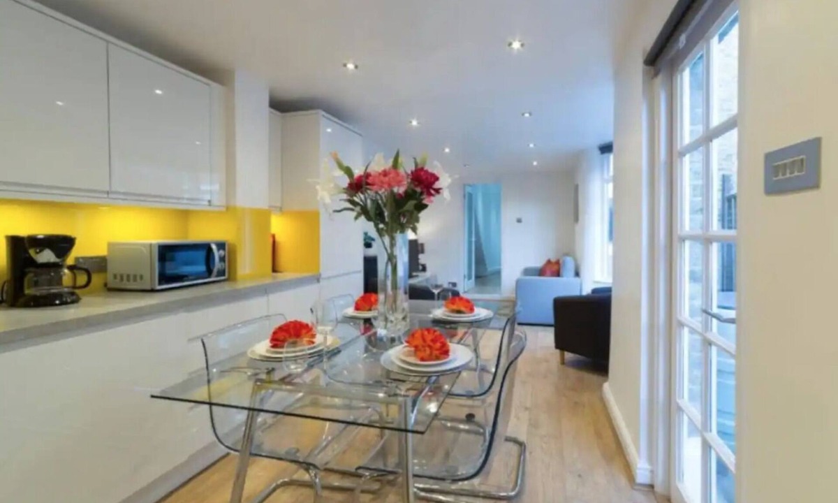 South Bermondsey Apartment | Charming Tower Bridge House