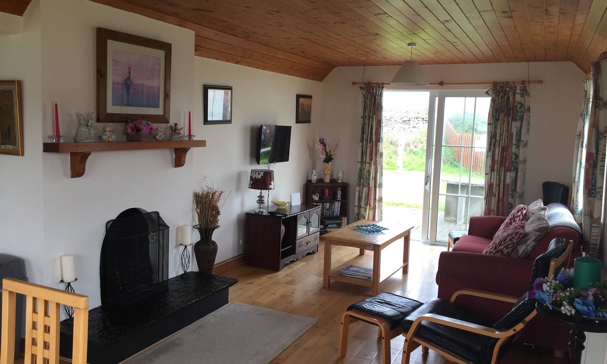 Liscannor Cottage | Cliff View, No 2 Knockrahaderry