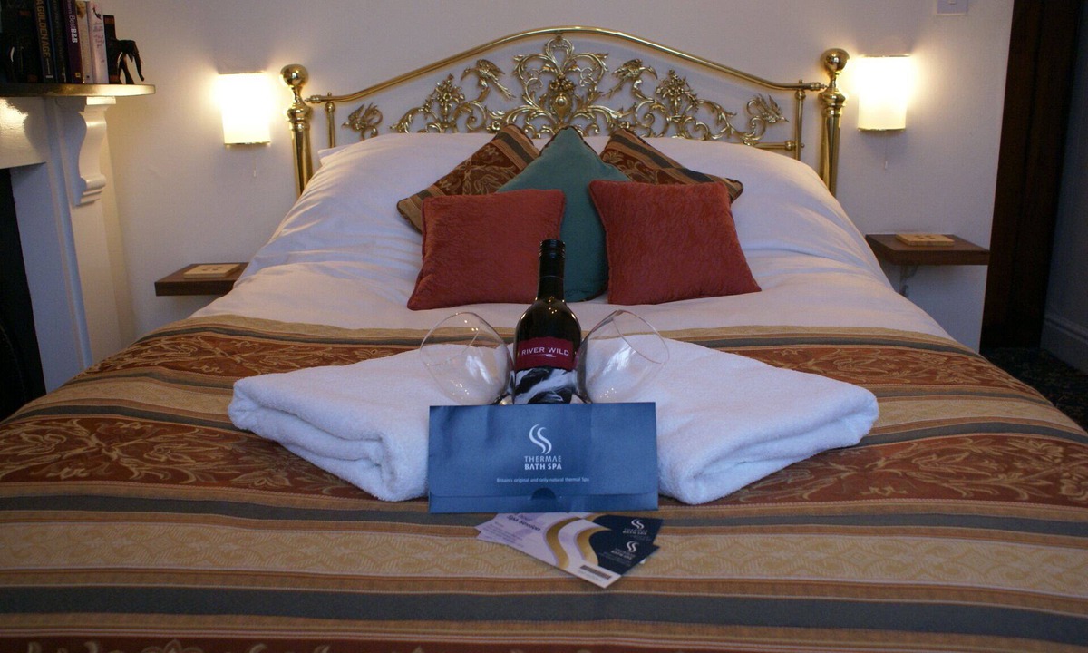 Bath Bed & Breakfast | Devonshire House