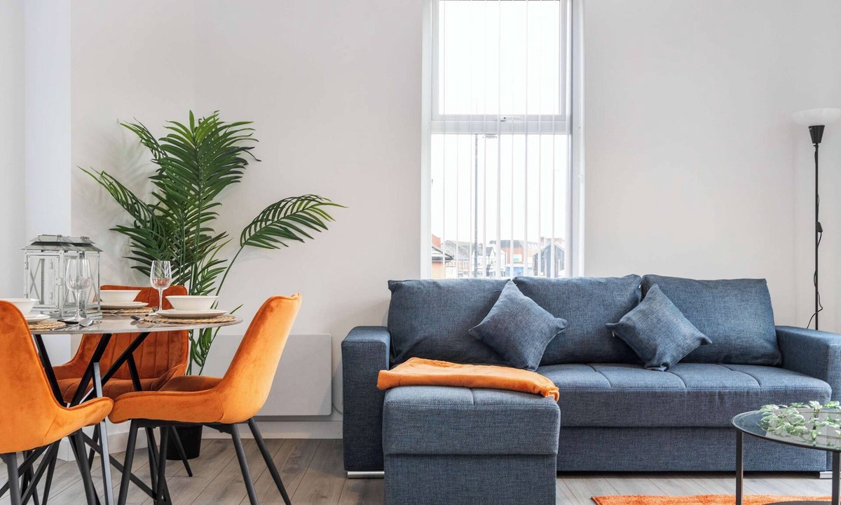 Belfast Apartment | East Village 2-Bed | Balcony | Spa Nearby
