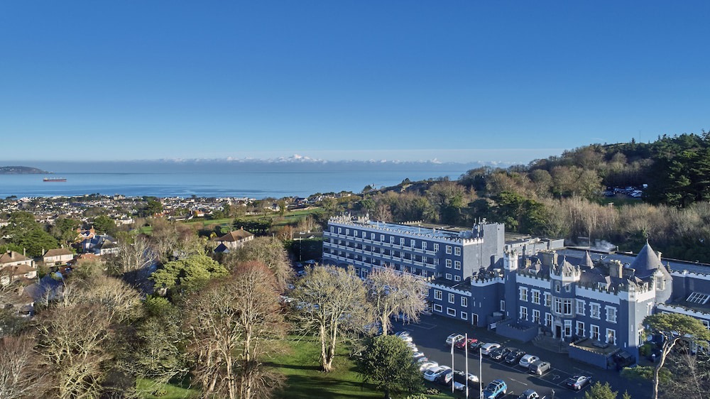 Killiney Hotel | Fitzpatrick Castle Hotel