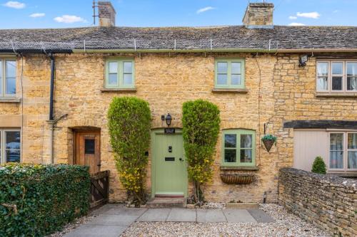 Bourton-on-the-Water House | Forsythia Cottage