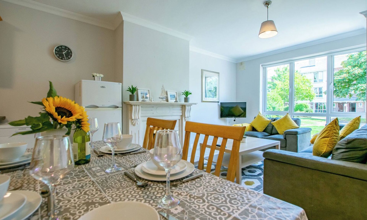 Galway City Centre House | Galway City Escape Townhouse