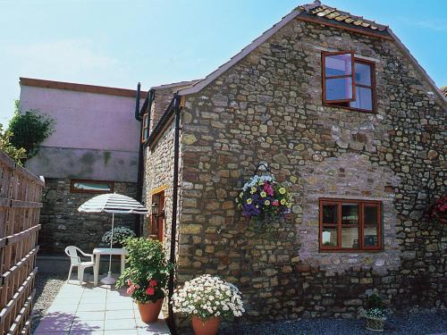Winscombe House | Honey Acre Cottage - E2379