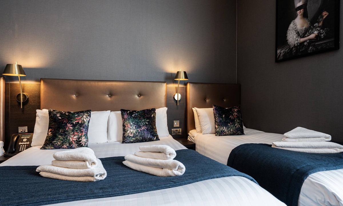 Pimlico Hotel | House On Warwick