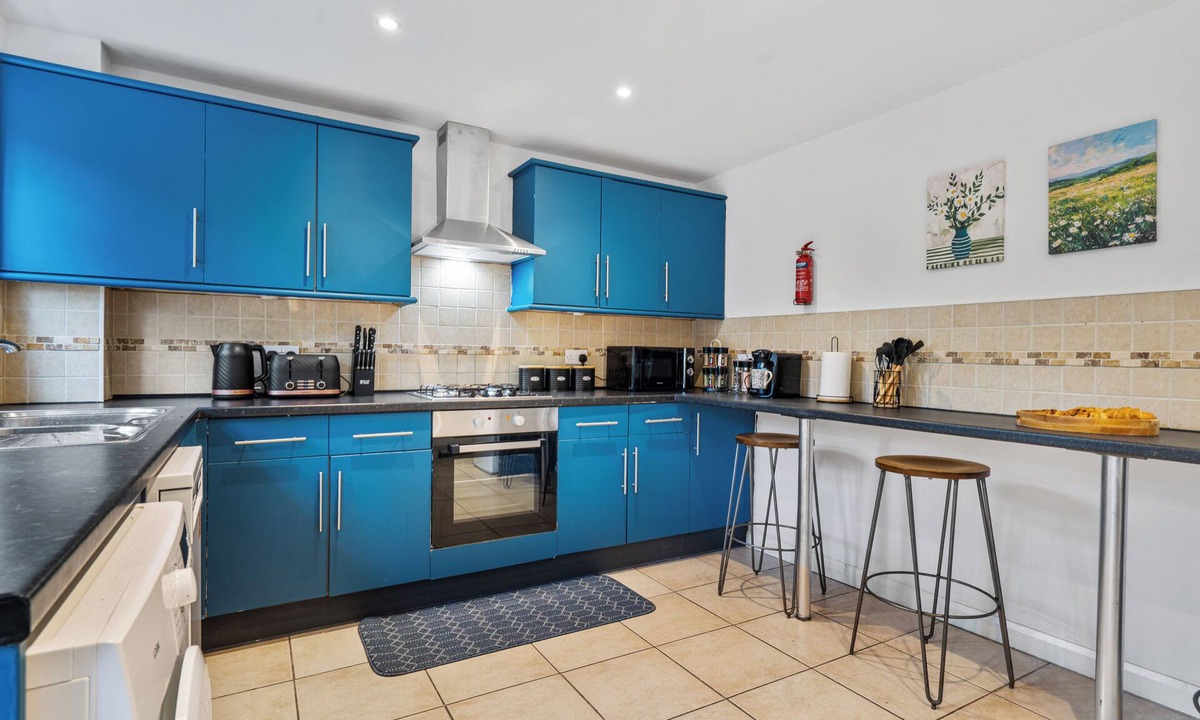 Grove House | Kingston upon Thames/5 Bed/Contractor/FreeParking