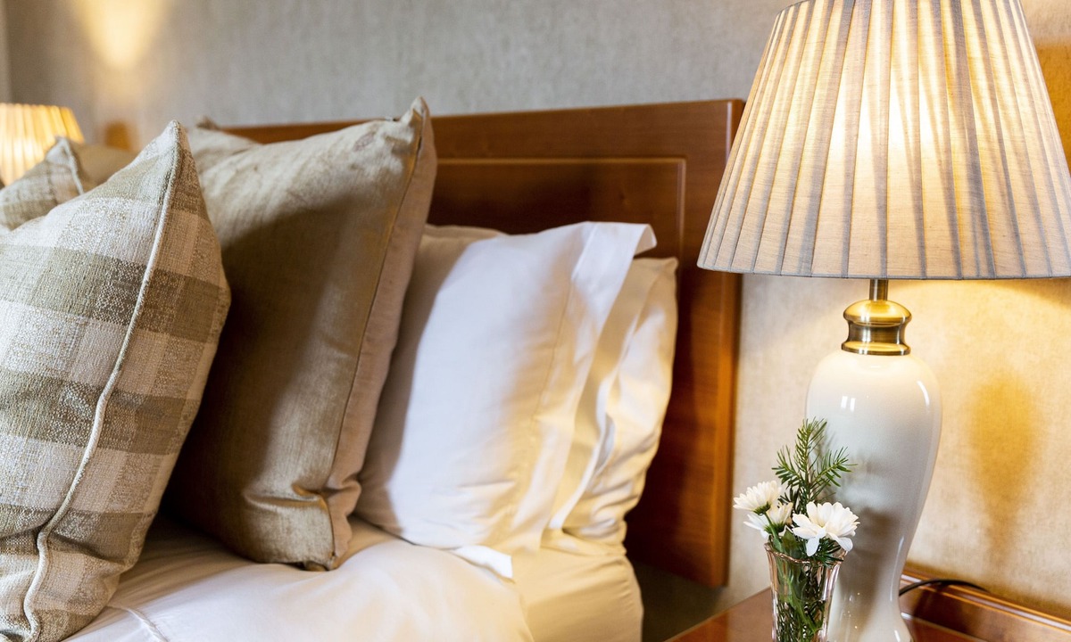 Dunmanway Bed & Breakfast | Lake House B&B