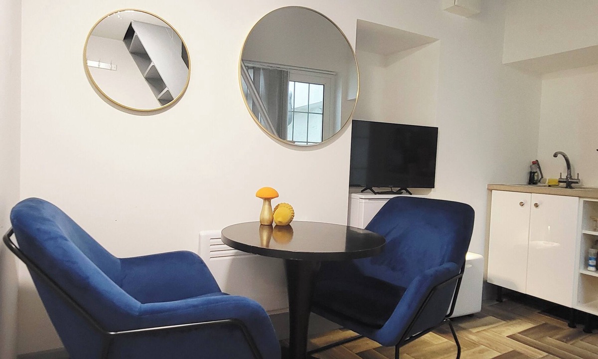 Cork Apartment | Loft Style-1br-walkinshower-wifi-central Cork