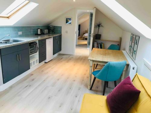 Bundoran Apartment | Lovely 1 bedroom loft with amazing Ocean view