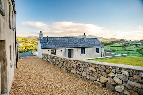 Newry House | Mc Clean's Cottage