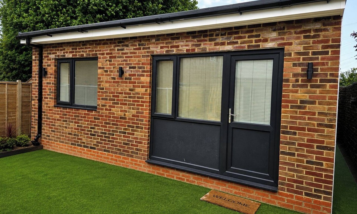 East Wickham Apartment | Modern 2-Bedroom Apartment, Near Central London
