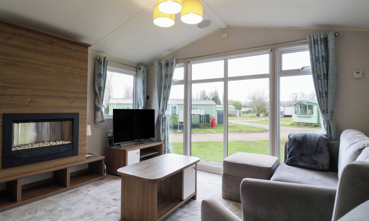 Great Houghton Cottage | MP61 MP BILLING AQUADROME HOLIDAY PARK in Little Billing