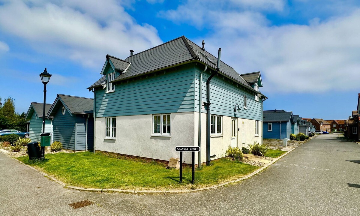 Filey Cottage | Old and New England Cottages - a cottage that sleeps 16 guests in 6 bedrooms