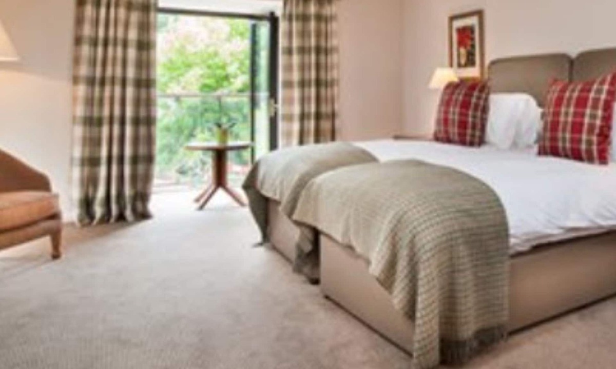Llantarnam Hotel | Parkway Hotel & Spa