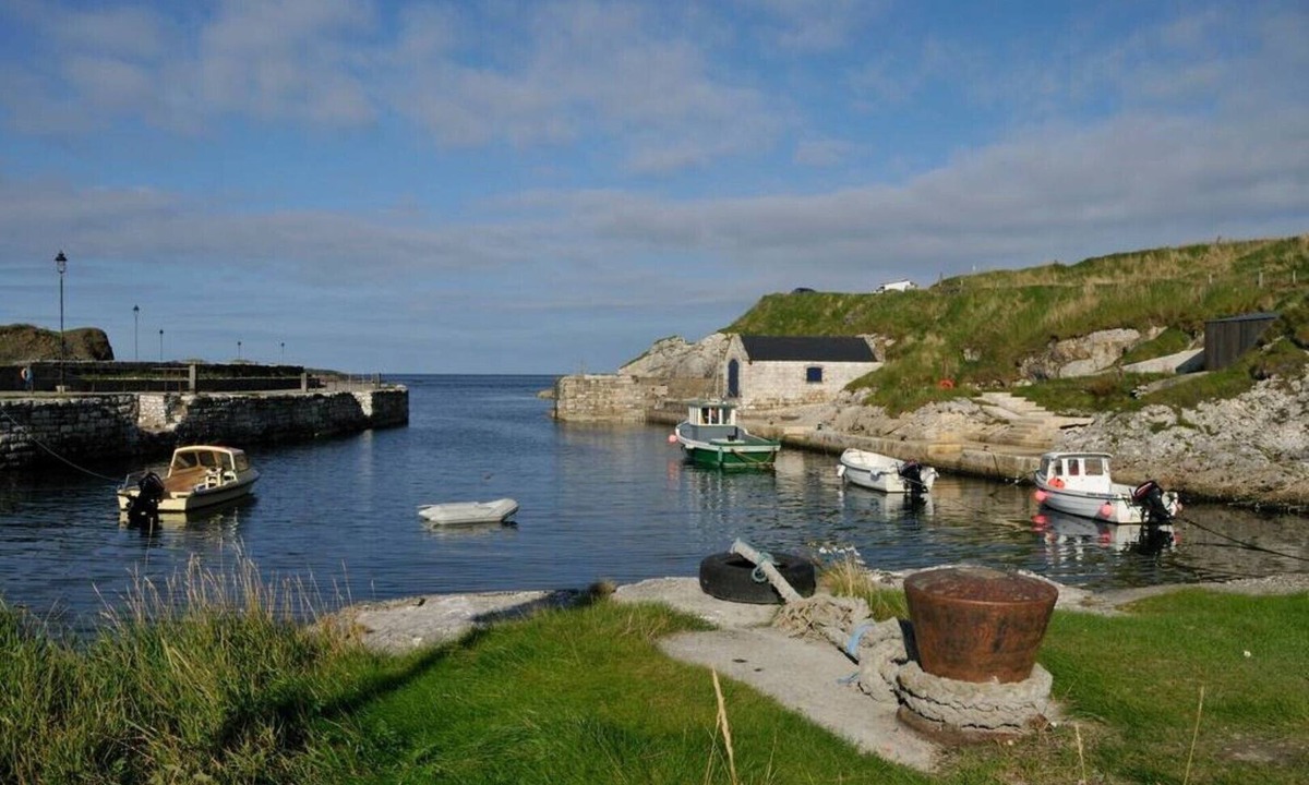 Bushmills Cottage | Porthole Cottage, Bushmills - a place to unwind and relax.