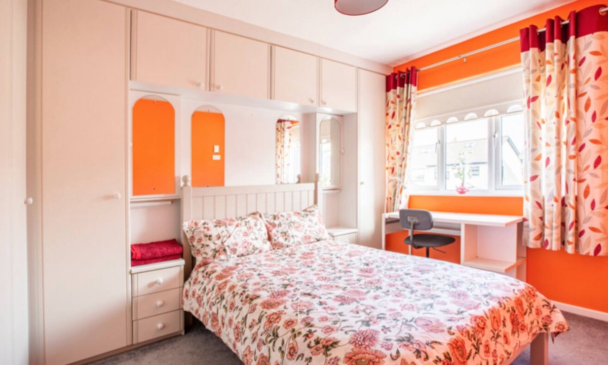 Dublin Bed & Breakfast | Private double room in Kilnamanagh Dublin 24