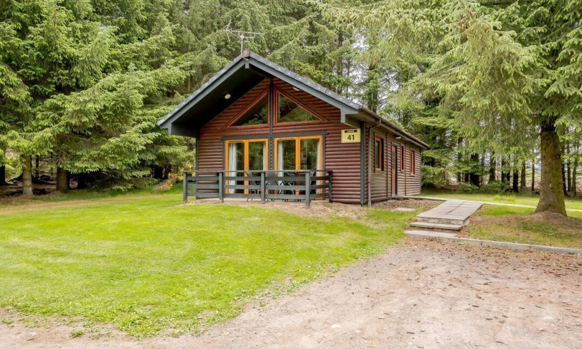 Glenisla Cabin | Rainbow Lodge, Dundee