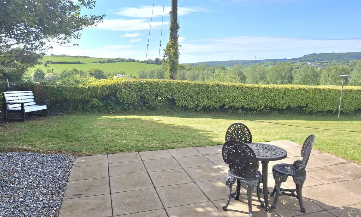 Londonderry Cottage | Raspberry Hill Cottage