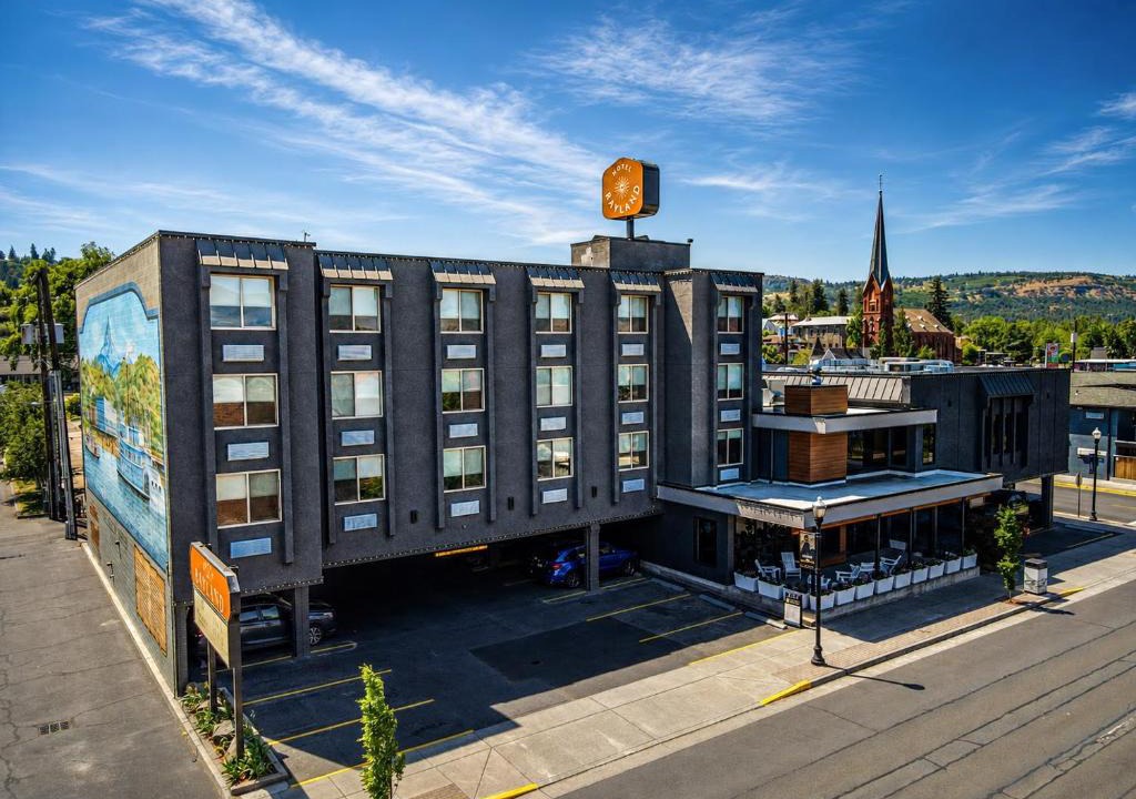 The Dalles Hotel | Rayland Hotel