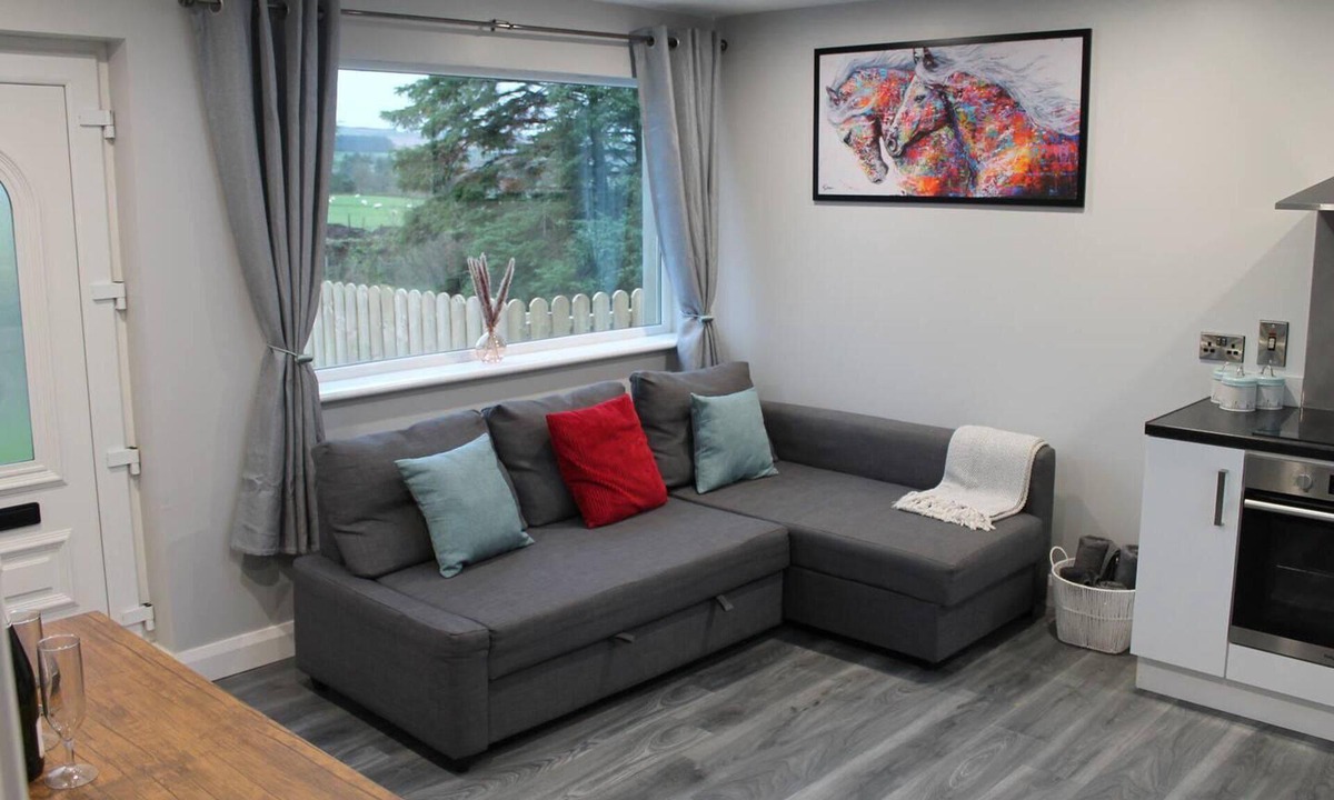 Coleraine Villa | Remarkable 1-bed Villa in Coleraine
